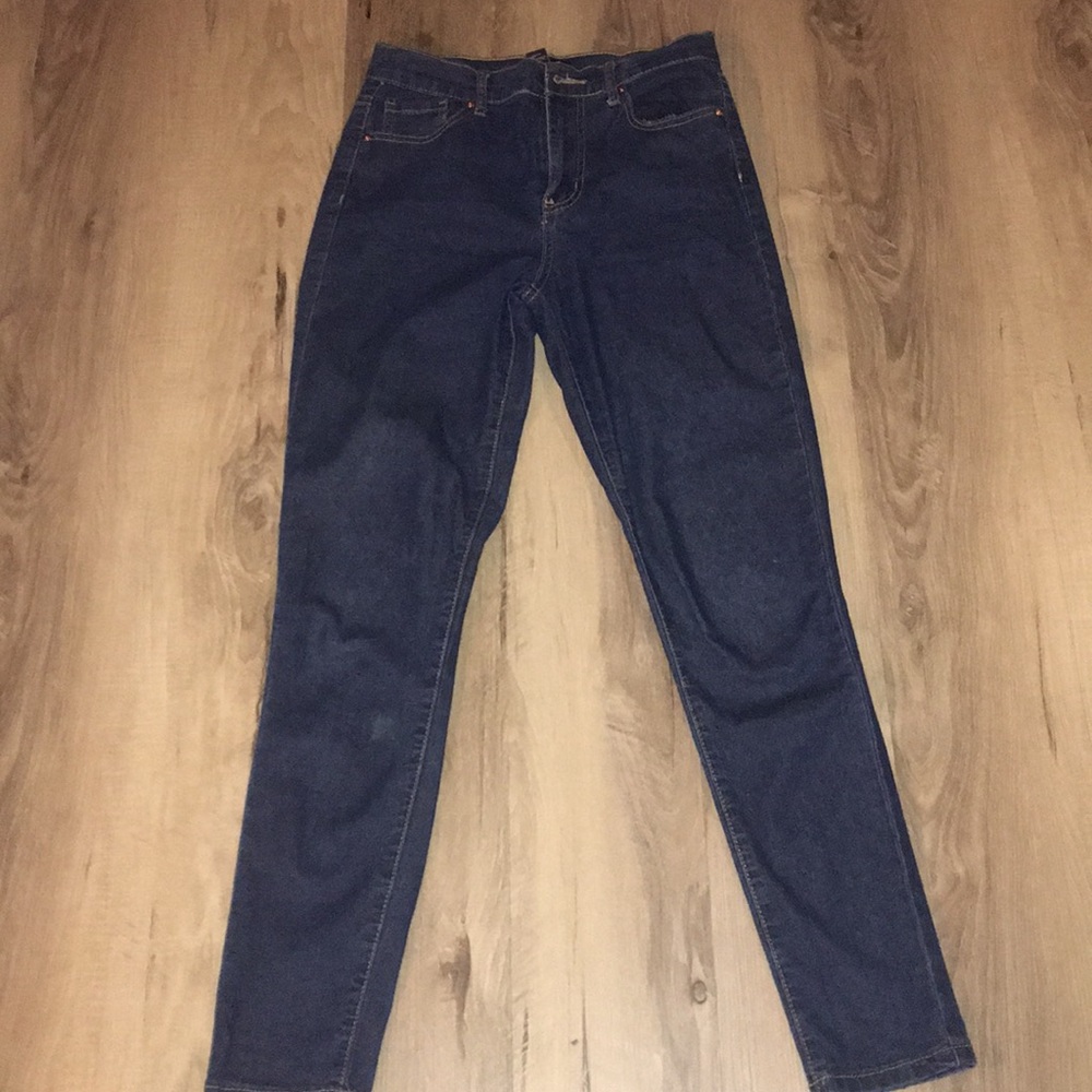 Women’s clothes